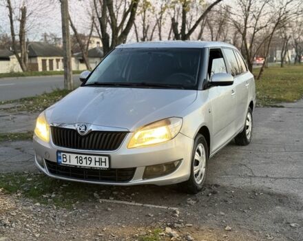 Сірий Шкода Фабія, об'ємом двигуна 1.4 л та пробігом 240 тис. км за 4750 $, фото 1 на Automoto.ua