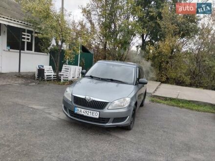 Серый Шкода Фабия, объемом двигателя 1.2 л и пробегом 203 тыс. км за 5900 $, фото 1 на Automoto.ua