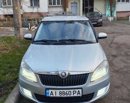 Серый Шкода Фабия, объемом двигателя 1.4 л и пробегом 260 тыс. км за 5800 $, фото 1 на Automoto.ua
