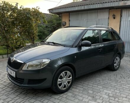 Сірий Шкода Фабія, об'ємом двигуна 1.2 л та пробігом 260 тис. км за 5499 $, фото 1 на Automoto.ua