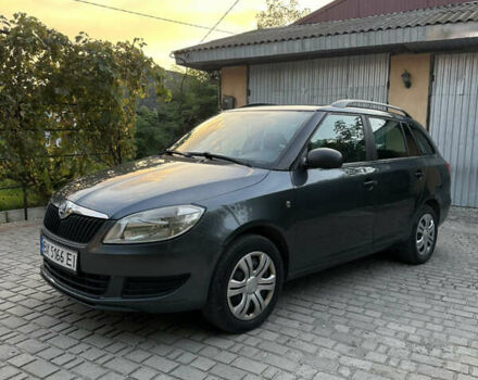 Сірий Шкода Фабія, об'ємом двигуна 1.2 л та пробігом 260 тис. км за 5499 $, фото 1 на Automoto.ua