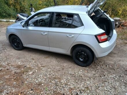 Серый Шкода Фабия, объемом двигателя 1 л и пробегом 138 тыс. км за 6750 $, фото 1 на Automoto.ua