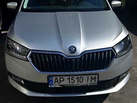 Сірий Шкода Фабія, об'ємом двигуна 1 л та пробігом 108 тис. км за 13000 $, фото 1 на Automoto.ua