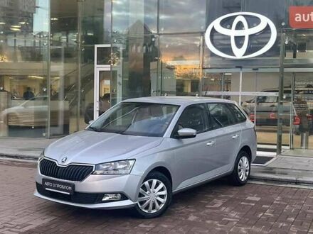 Сірий Шкода Фабія, об'ємом двигуна 1.6 л та пробігом 52 тис. км за 14854 $, фото 1 на Automoto.ua