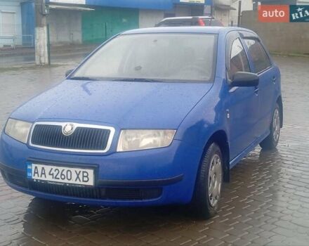 Синий Шкода Фабия, объемом двигателя 1.4 л и пробегом 145 тыс. км за 3400 $, фото 1 на Automoto.ua