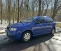 Синий Шкода Фабия, объемом двигателя 1.4 л и пробегом 249 тыс. км за 2800 $, фото 1 на Automoto.ua