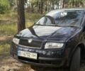 Синий Шкода Фабия, объемом двигателя 1.4 л и пробегом 300 тыс. км за 2508 $, фото 1 на Automoto.ua
