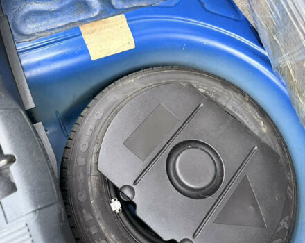 Синий Шкода Фабия, объемом двигателя 1.39 л и пробегом 188 тыс. км за 3600 $, фото 42 на Automoto.ua