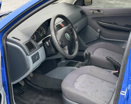 Синий Шкода Фабия, объемом двигателя 1.39 л и пробегом 188 тыс. км за 3600 $, фото 29 на Automoto.ua