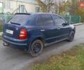 Синий Шкода Фабия, объемом двигателя 1.4 л и пробегом 300 тыс. км за 2350 $, фото 3 на Automoto.ua