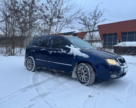 Синий Шкода Фабия, объемом двигателя 2 л и пробегом 295 тыс. км за 3400 $, фото 2 на Automoto.ua