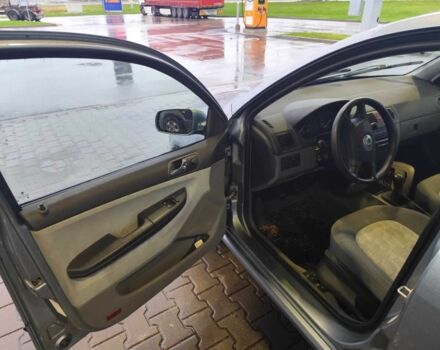 Синій Шкода Фабія, об'ємом двигуна 1.4 л та пробігом 166 тис. км за 2800 $, фото 6 на Automoto.ua