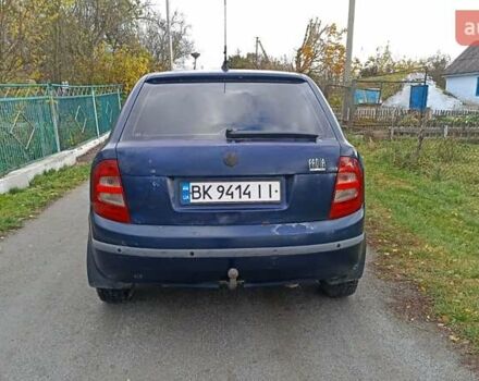 Синій Шкода Фабія, об'ємом двигуна 1.4 л та пробігом 300 тис. км за 2250 $, фото 5 на Automoto.ua