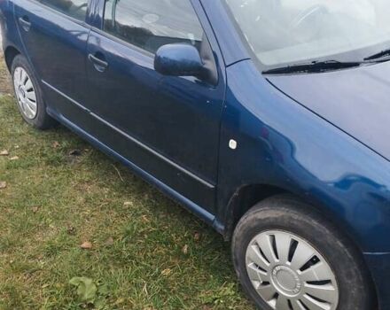 Синій Шкода Фабія, об'ємом двигуна 1.2 л та пробігом 400 тис. км за 3100 $, фото 3 на Automoto.ua
