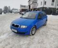 Синий Шкода Фабия, объемом двигателя 1.2 л и пробегом 200 тыс. км за 2400 $, фото 1 на Automoto.ua