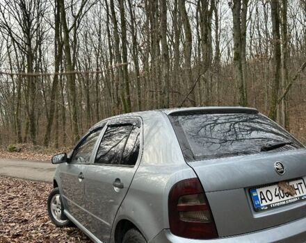 Синий Шкода Фабия, объемом двигателя 1.4 л и пробегом 330 тыс. км за 3500 $, фото 2 на Automoto.ua