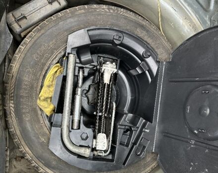 Синий Шкода Фабия, объемом двигателя 1.4 л и пробегом 330 тыс. км за 3500 $, фото 9 на Automoto.ua