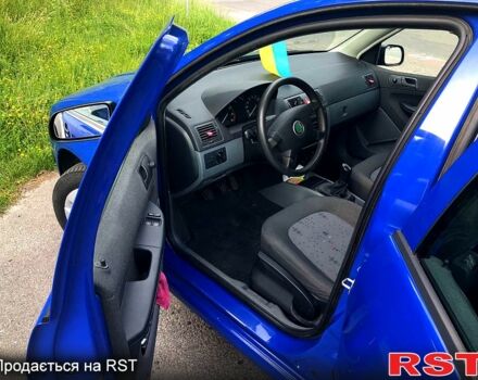 Шкода Фабія 2003 у Полтаві на Automoto.ua Синій Шкода Фабія, об'ємом двигуна 1.2 л та пробігом 0 тис. км за 3300 $, фото 5 на Automoto.ua