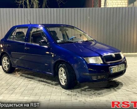 Синий Шкода Фабия, объемом двигателя 1.4 л и пробегом 250 тыс. км за 3200 $, фото 5 на Automoto.ua