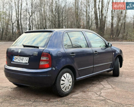 Синій Шкода Фабія, об'ємом двигуна 1.2 л та пробігом 236 тис. км за 2750 $, фото 2 на Automoto.ua