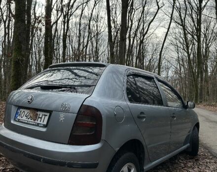 Синий Шкода Фабия, объемом двигателя 1.4 л и пробегом 330 тыс. км за 3500 $, фото 3 на Automoto.ua