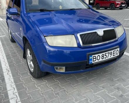 Синій Шкода Фабія, об'ємом двигуна 1.39 л та пробігом 350 тис. км за 3900 $, фото 2 на Automoto.ua