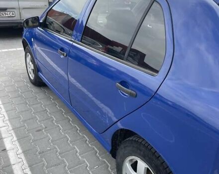 Синій Шкода Фабія, об'ємом двигуна 1.42 л та пробігом 355 тис. км за 3300 $, фото 3 на Automoto.ua