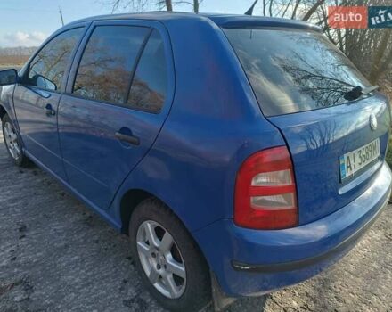 Синий Шкода Фабия, объемом двигателя 1.4 л и пробегом 330 тыс. км за 2600 $, фото 5 на Automoto.ua