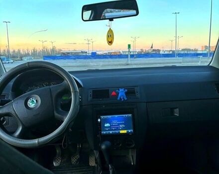 Синій Шкода Фабія, об'ємом двигуна 1.2 л та пробігом 441 тис. км за 2900 $, фото 2 на Automoto.ua