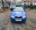Синий Шкода Фабия, объемом двигателя 1.39 л и пробегом 275 тыс. км за 4100 $, фото 1 на Automoto.ua