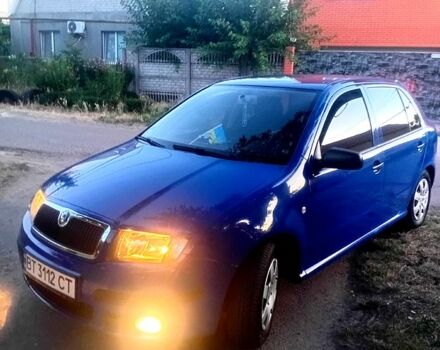 Синий Шкода Фабия, объемом двигателя 1.2 л и пробегом 201 тыс. км за 4100 $, фото 1 на Automoto.ua