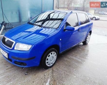 Синий Шкода Фабия, объемом двигателя 1.4 л и пробегом 280 тыс. км за 4000 $, фото 2 на Automoto.ua