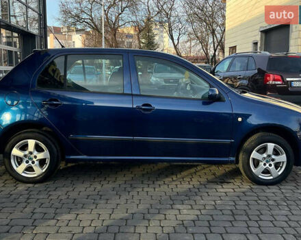 Синий Шкода Фабия, объемом двигателя 1.39 л и пробегом 244 тыс. км за 4600 $, фото 7 на Automoto.ua
