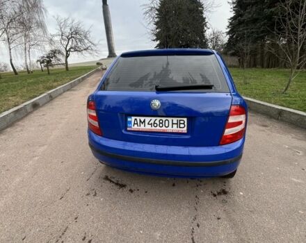 Синий Шкода Фабия, объемом двигателя 1.4 л и пробегом 191 тыс. км за 4250 $, фото 2 на Automoto.ua