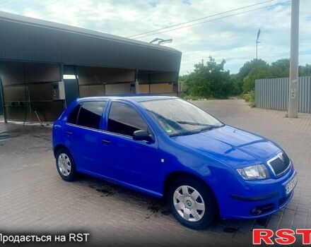 Синий Шкода Фабия, объемом двигателя 1.2 л и пробегом 201 тыс. км за 4100 $, фото 5 на Automoto.ua