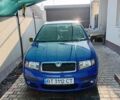 Синий Шкода Фабия, объемом двигателя 1.2 л и пробегом 203 тыс. км за 4100 $, фото 1 на Automoto.ua