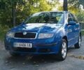 Синий Шкода Фабия, объемом двигателя 1.39 л и пробегом 245 тыс. км за 3800 $, фото 1 на Automoto.ua