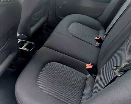 Шкода Фабія 2006 у Луцьку на Automoto.ua Синій Шкода Фабія, об'ємом двигуна 1.4 л та пробігом 285 тис. км за 4000 $, фото 4 на Automoto.ua