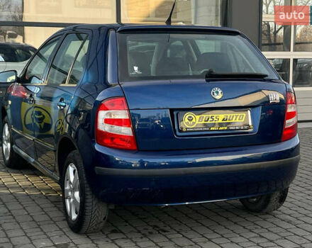 Синий Шкода Фабия, объемом двигателя 1.39 л и пробегом 244 тыс. км за 4600 $, фото 4 на Automoto.ua