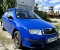 Синий Шкода Фабия, объемом двигателя 1.2 л и пробегом 195 тыс. км за 2850 $, фото 1 на Automoto.ua