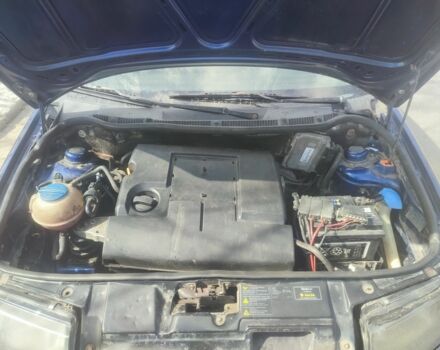 Синій Шкода Фабія, об'ємом двигуна 1 л та пробігом 380 тис. км за 2800 $, фото 5 на Automoto.ua