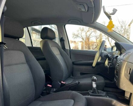 Синій Шкода Фабія, об'ємом двигуна 1.4 л та пробігом 244 тис. км за 4600 $, фото 8 на Automoto.ua