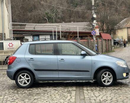 Синий Шкода Фабия, объемом двигателя 1.4 л и пробегом 230 тыс. км за 4400 $, фото 6 на Automoto.ua