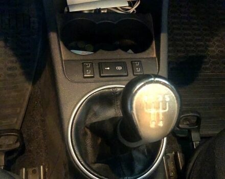 Синій Шкода Фабія, об'ємом двигуна 1.2 л та пробігом 179 тис. км за 4100 $, фото 6 на Automoto.ua