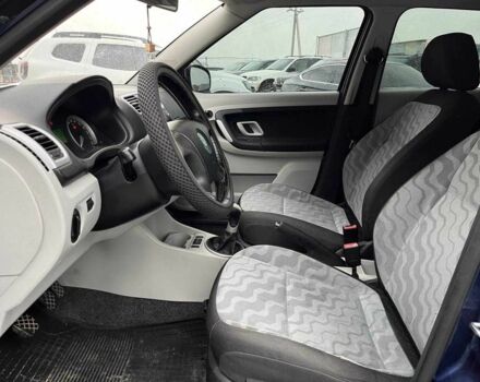 Синий Шкода Фабия, объемом двигателя 1.4 л и пробегом 170 тыс. км за 4140 $, фото 14 на Automoto.ua