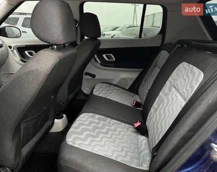 Синий Шкода Фабия, объемом двигателя 1.4 л и пробегом 170 тыс. км за 5300 $, фото 37 на Automoto.ua