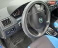 Синий Шкода Фабия, объемом двигателя 1.39 л и пробегом 340 тыс. км за 4900 $, фото 3 на Automoto.ua