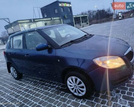 Синий Шкода Фабия, объемом двигателя 1.4 л и пробегом 195 тыс. км за 3750 $, фото 1 на Automoto.ua