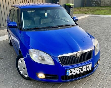 Синий Шкода Фабия, объемом двигателя 1.2 л и пробегом 225 тыс. км за 3300 $, фото 1 на Automoto.ua