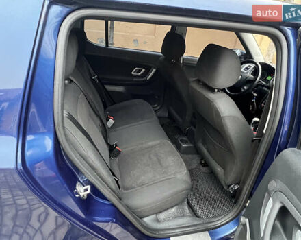 Синий Шкода Фабия, объемом двигателя 1.6 л и пробегом 203 тыс. км за 4650 $, фото 23 на Automoto.ua